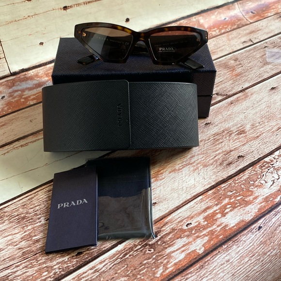 NWT Prada PR12VS57 Butterfly Millenial Havana Brown - Picture 4 of 5